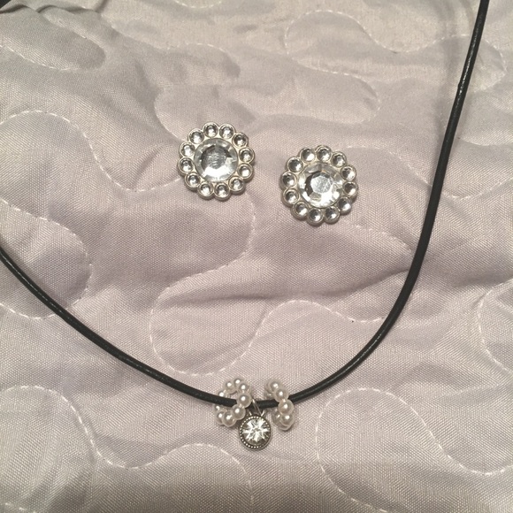 Necklace & earrings set custom made leather cord - Picture 3 of 8